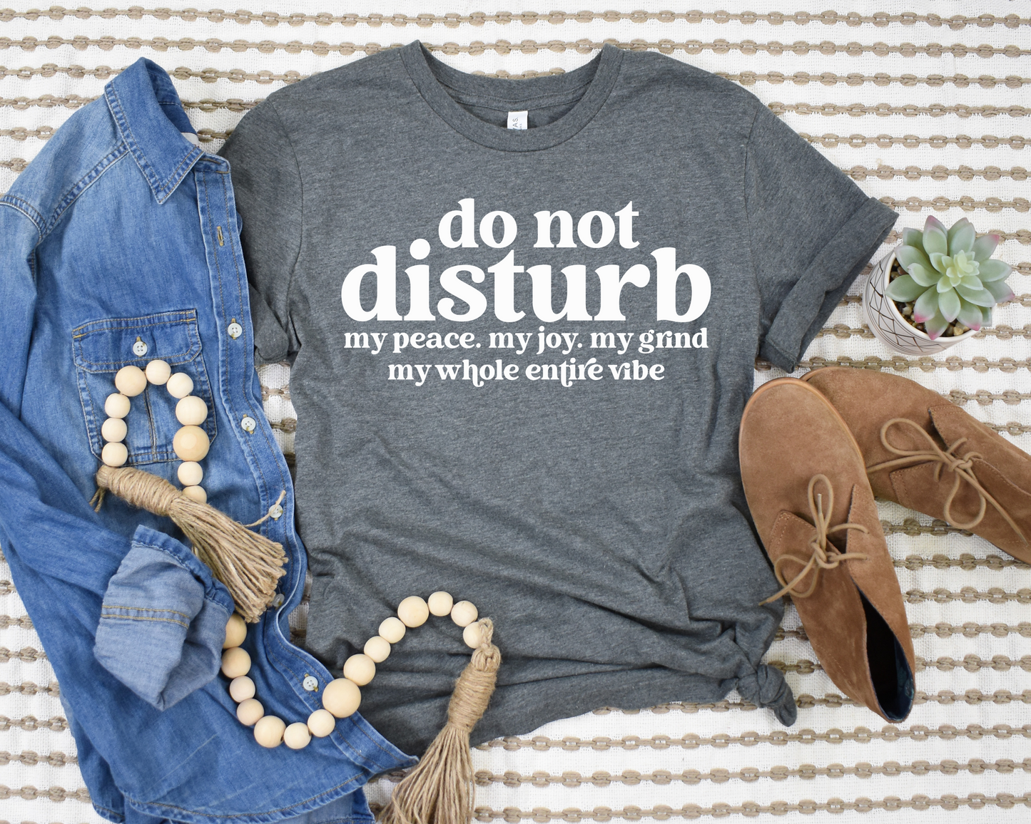 Do Not Disturb Graphic Tee in Heather Grey