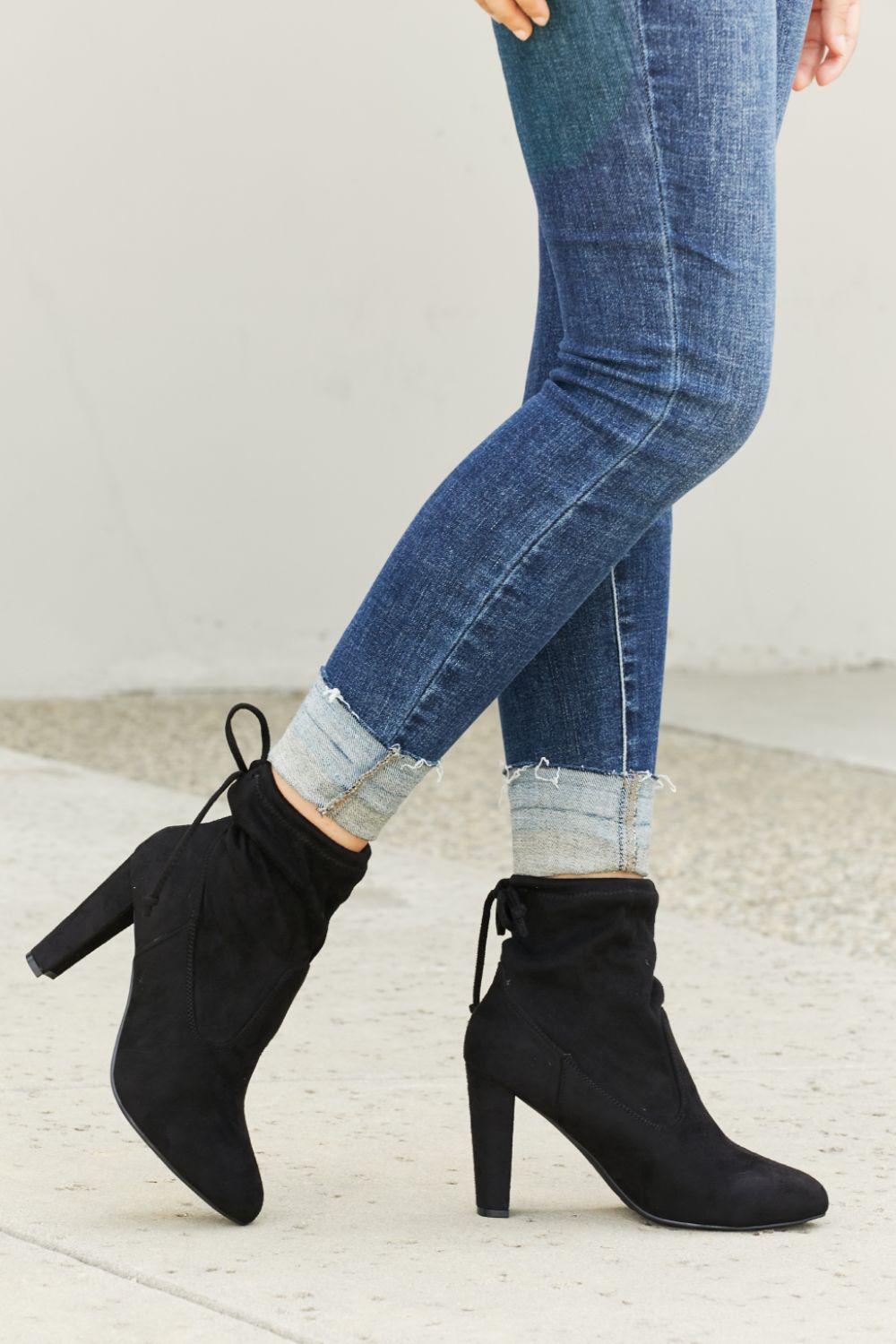 Legend Fall Mood Drawstring Heeled Ankle Booties