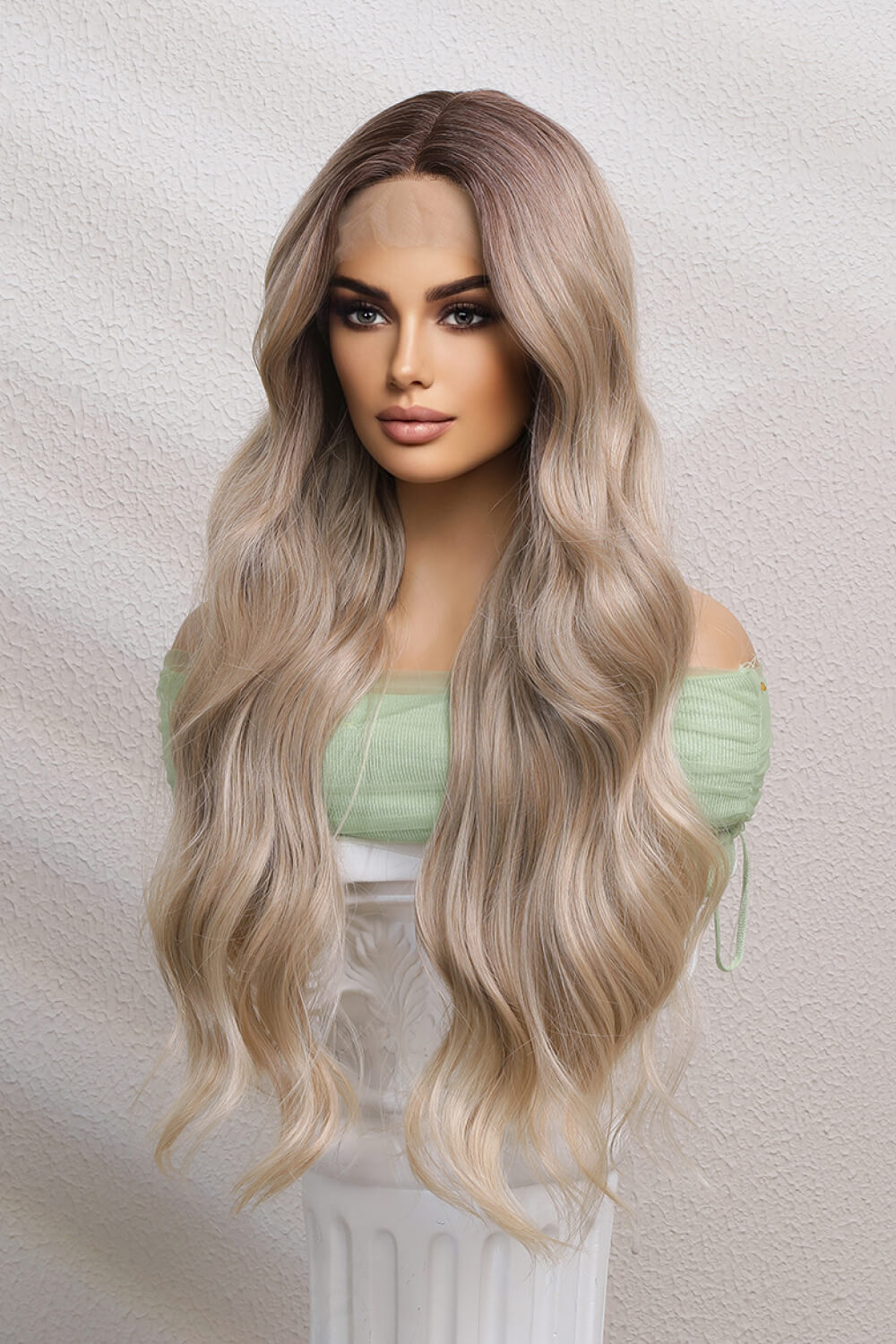 13*2" Lace Front Wigs Synthetic Long Wave 26" 150% Density in Medium Blonde Balayage