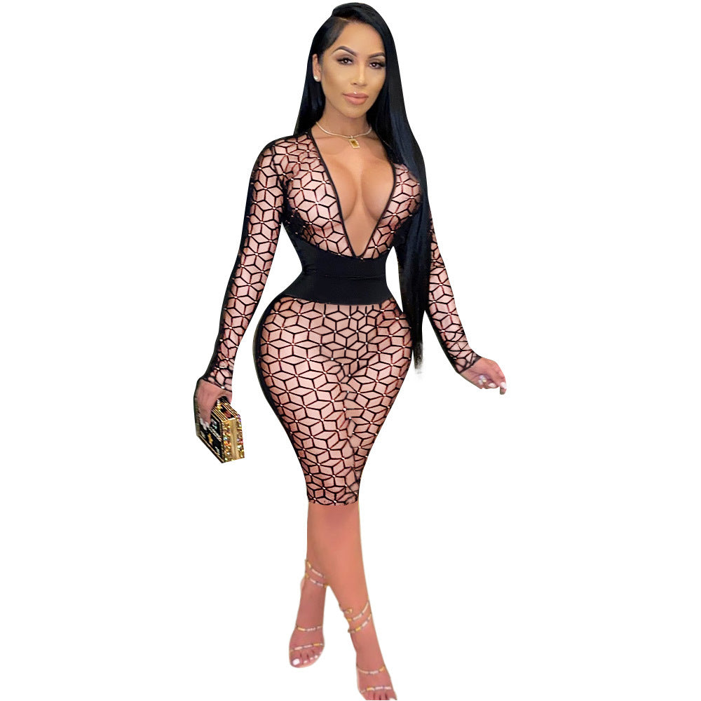 Women's Corseted Waist V Neck Dress