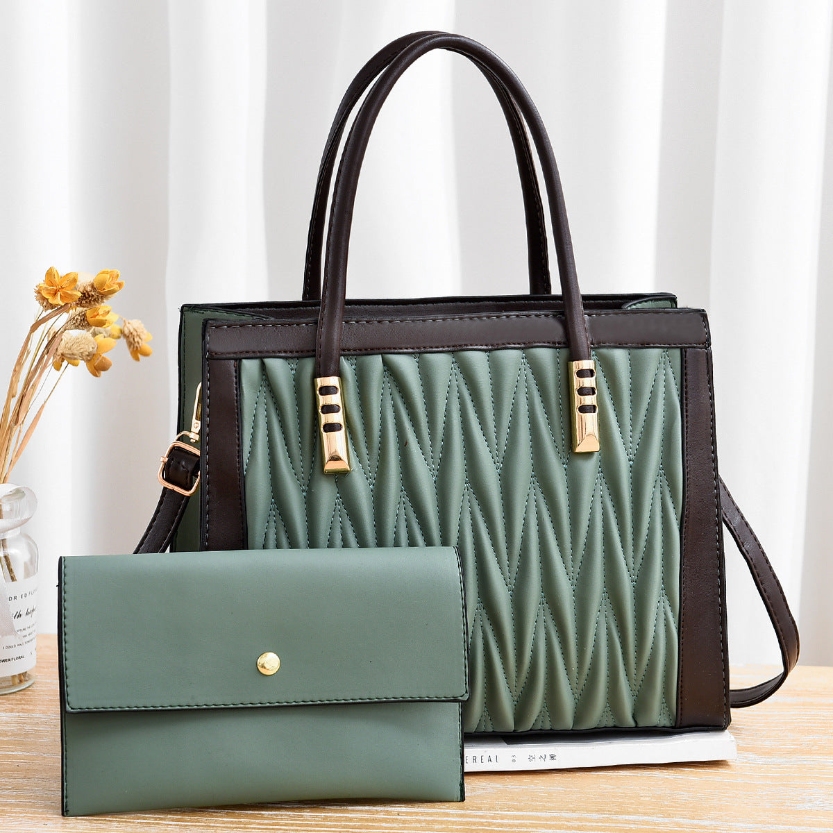 "Different World" Simple Fashion Large Purse & Matching Wallet
