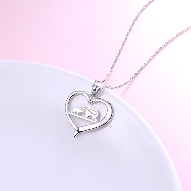 2023 New Fashion Mama Bear Crystal Heart Pendant Necklace