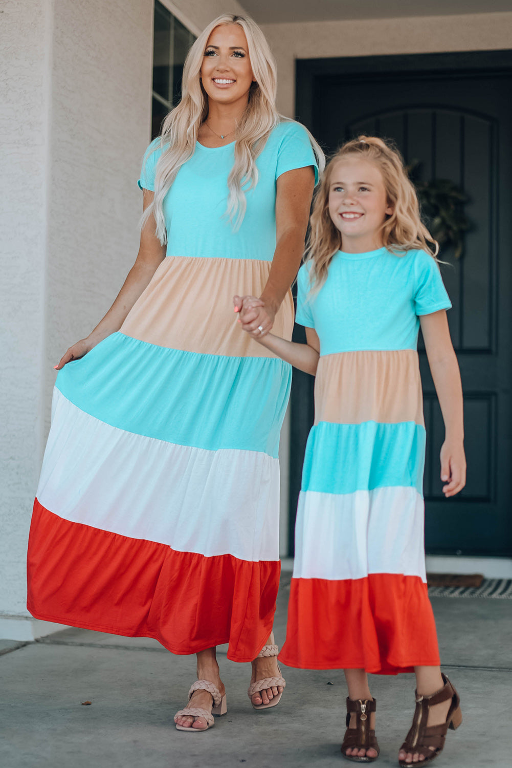 Women Color Block Round Neck Maxi Dress