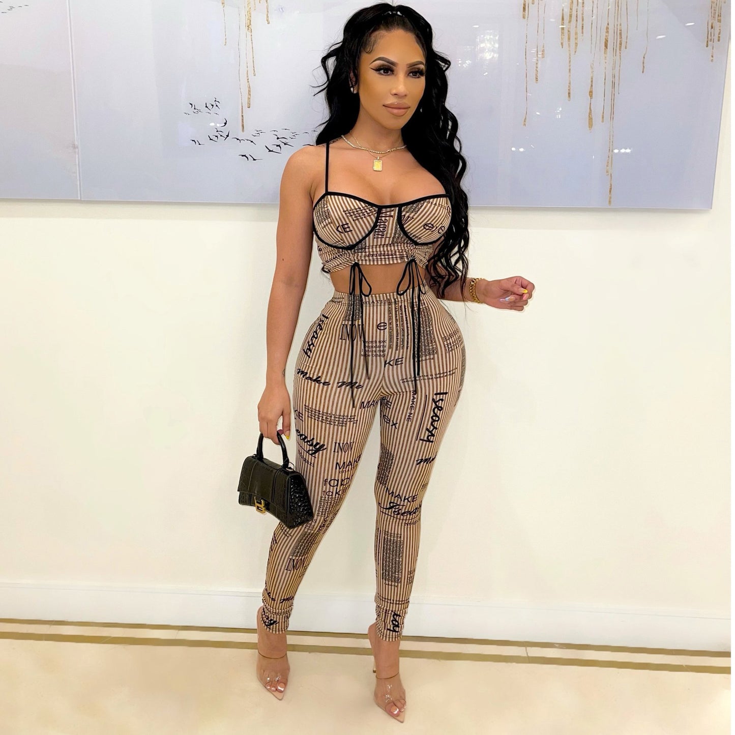 "Fashion Printed Suit With Sling Wrapped Chest Top And Leggings"